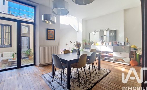 Apartment in Grand Parc-Chartrons-Paul Doumer, Bordeaux, France 1