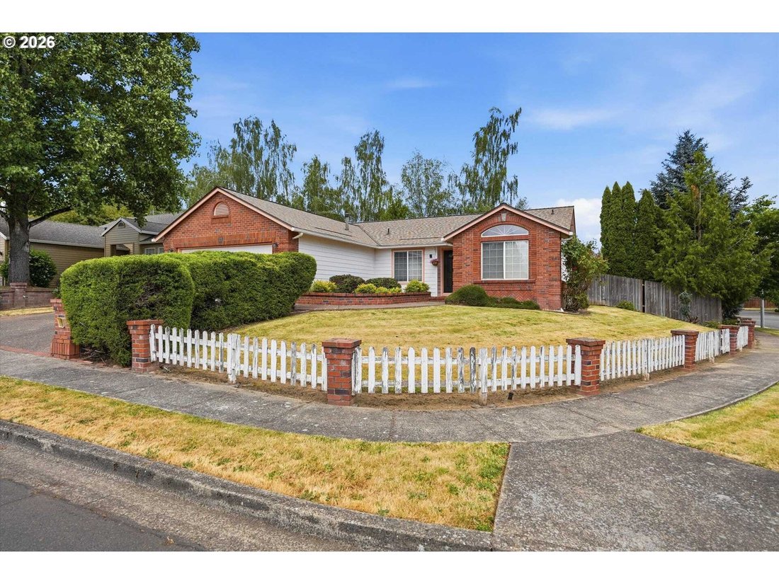 House in Newberg, Oregon, United States 2 - 18159893