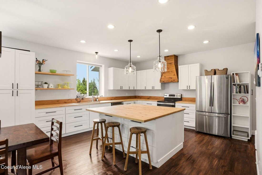 House in Sandpoint, Idaho, United States 3 - 18158953