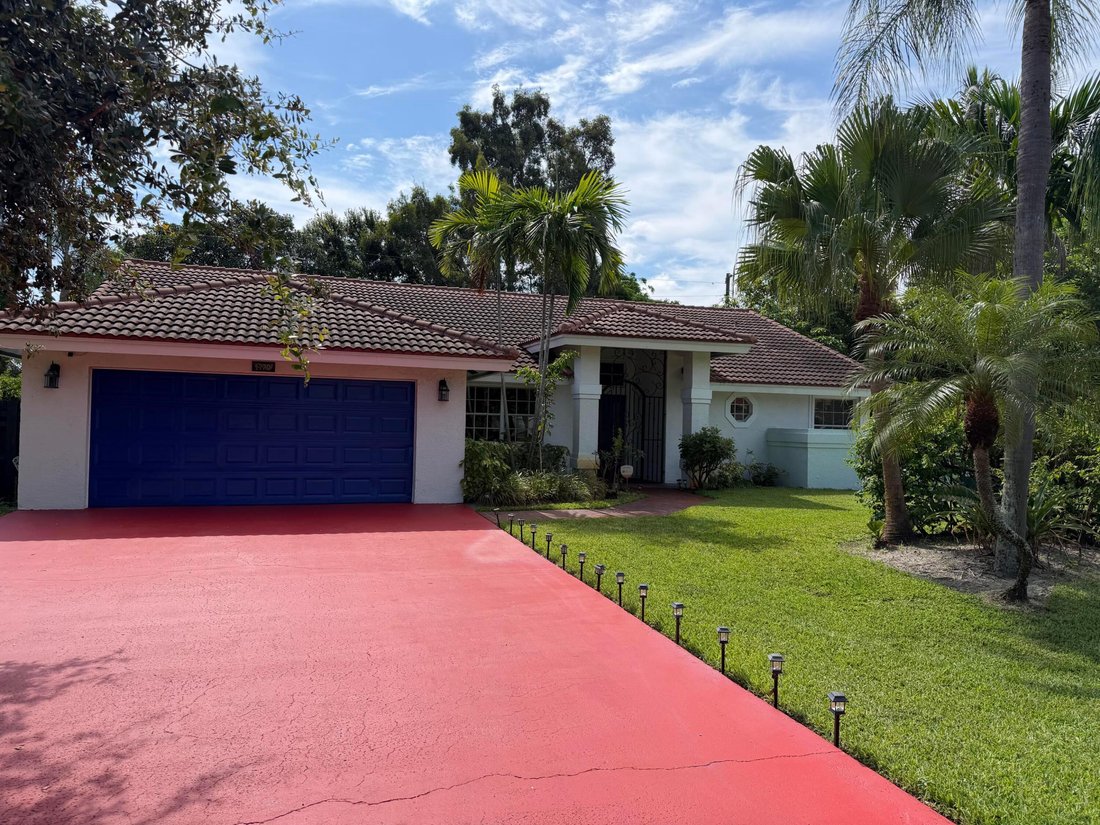 House in Palm Springs, Florida, United States 2 - 18166886