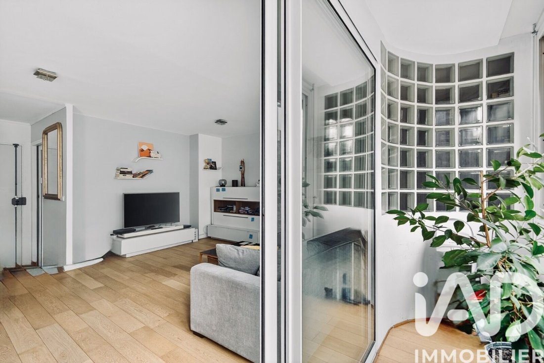 Apartment in Télégraphe-Pelleport Saint Fargeau, Paris 20e Arrondissement, Paris 1 - 18161392