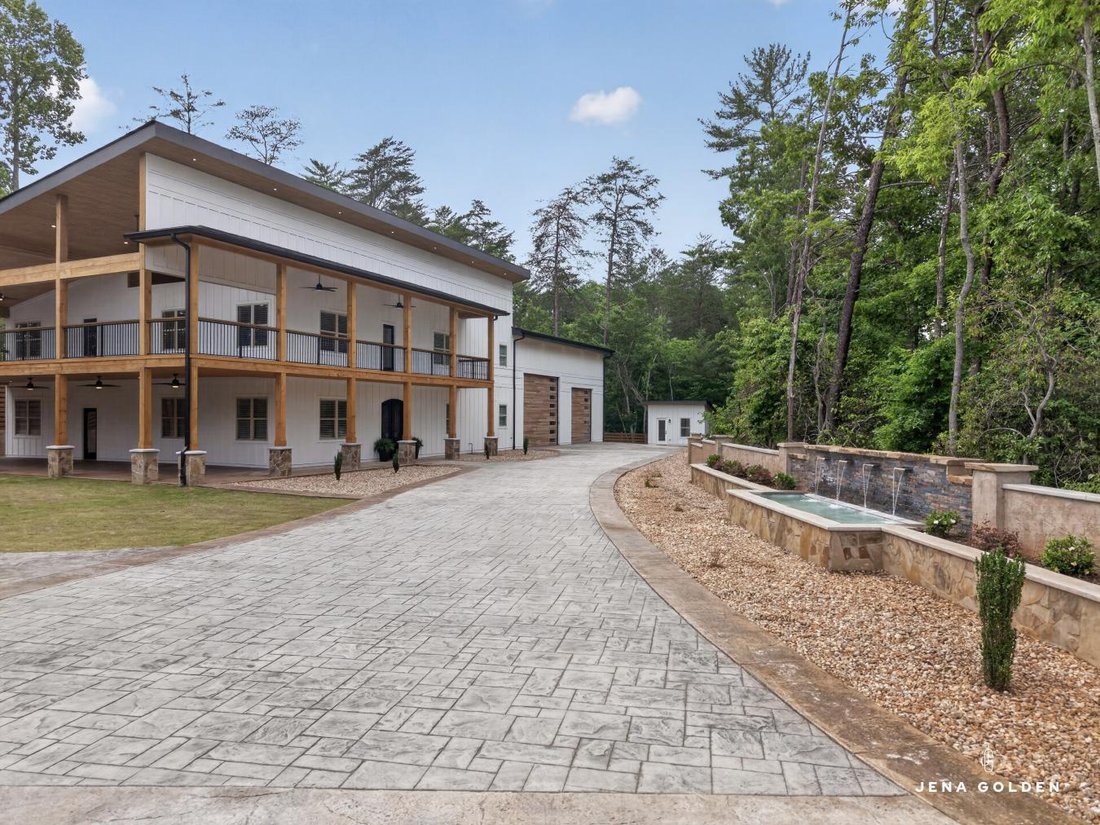 House in Dahlonega, Georgia, United States 2 - 18163435