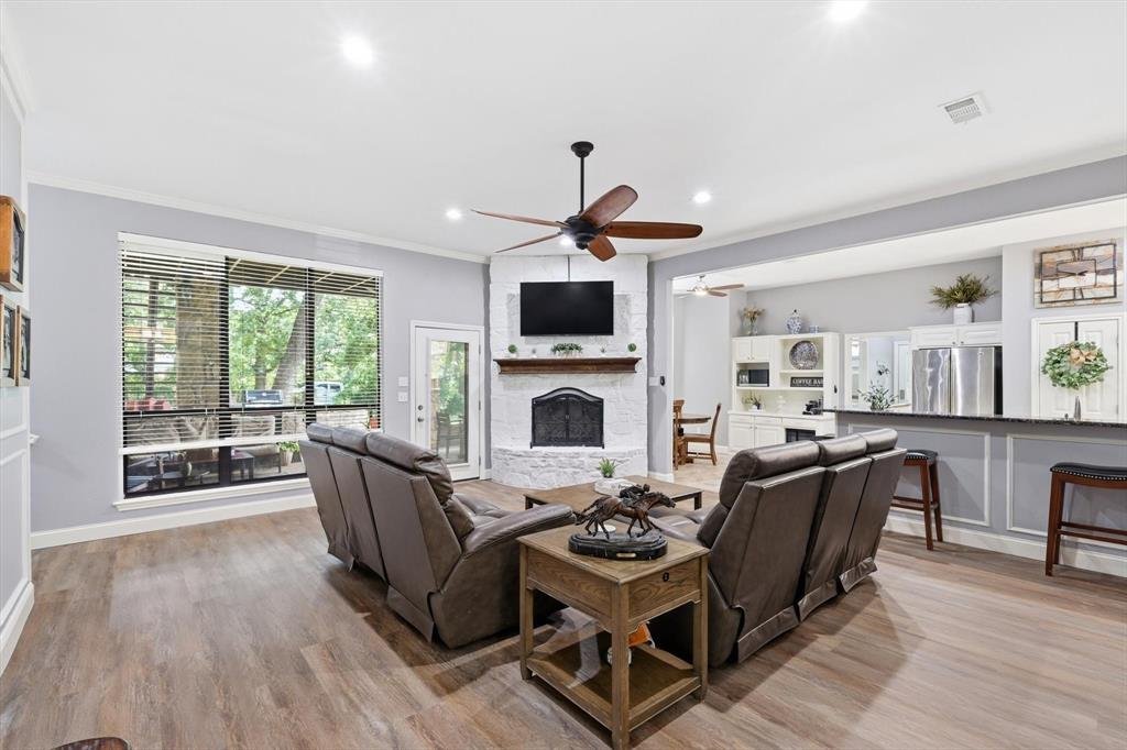 House in Crowley, Texas, United States 3 - 18159415