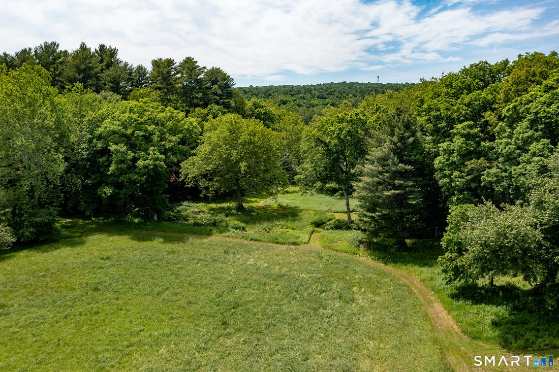 House in Woodbury, Connecticut, United States 3 - 18154731