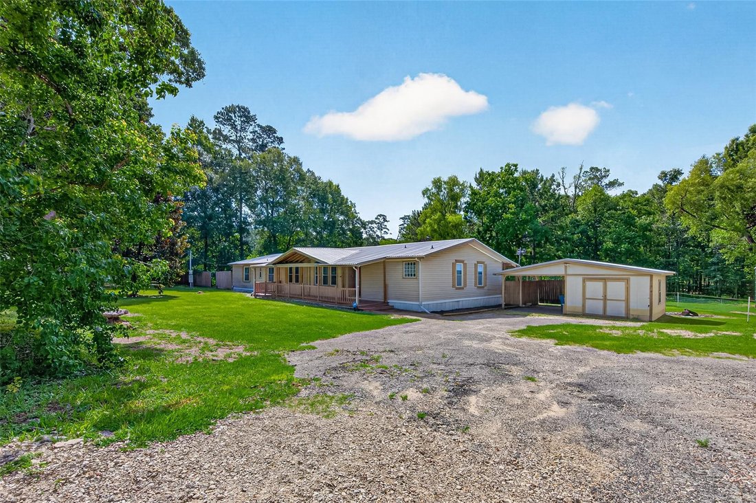 House in Montgomery, Texas, United States 2 - 18167439