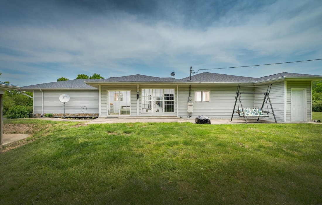 House in Utica, Ohio, United States 5 - 18159598