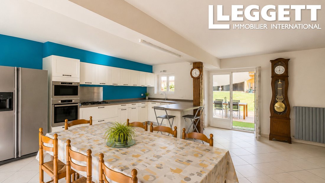 House in Lignac, Centre-Val de Loire, France 2 - 18165659