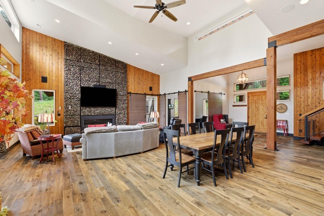 House in Chattaroy, Washington, United States 4 - 18158969