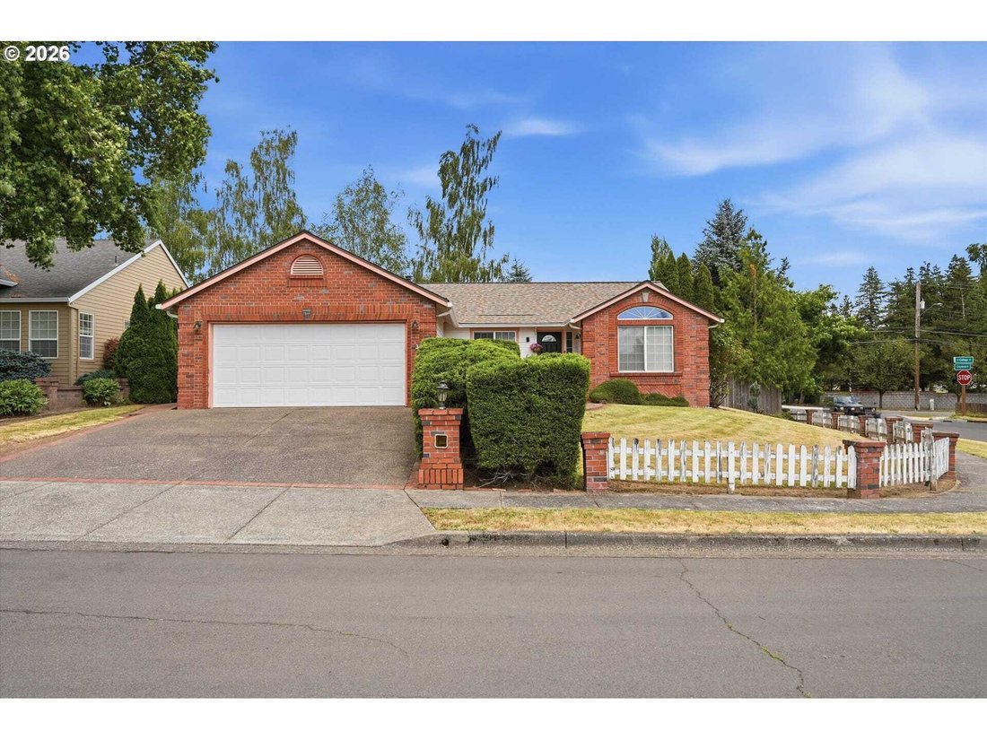 House in Newberg, Oregon, United States 1 - 18159893