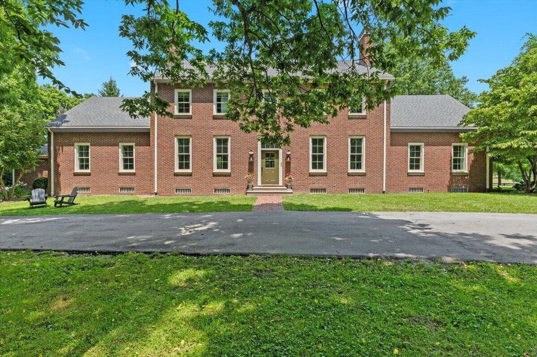 House in Versailles, Kentucky, United States 1 - 18154894