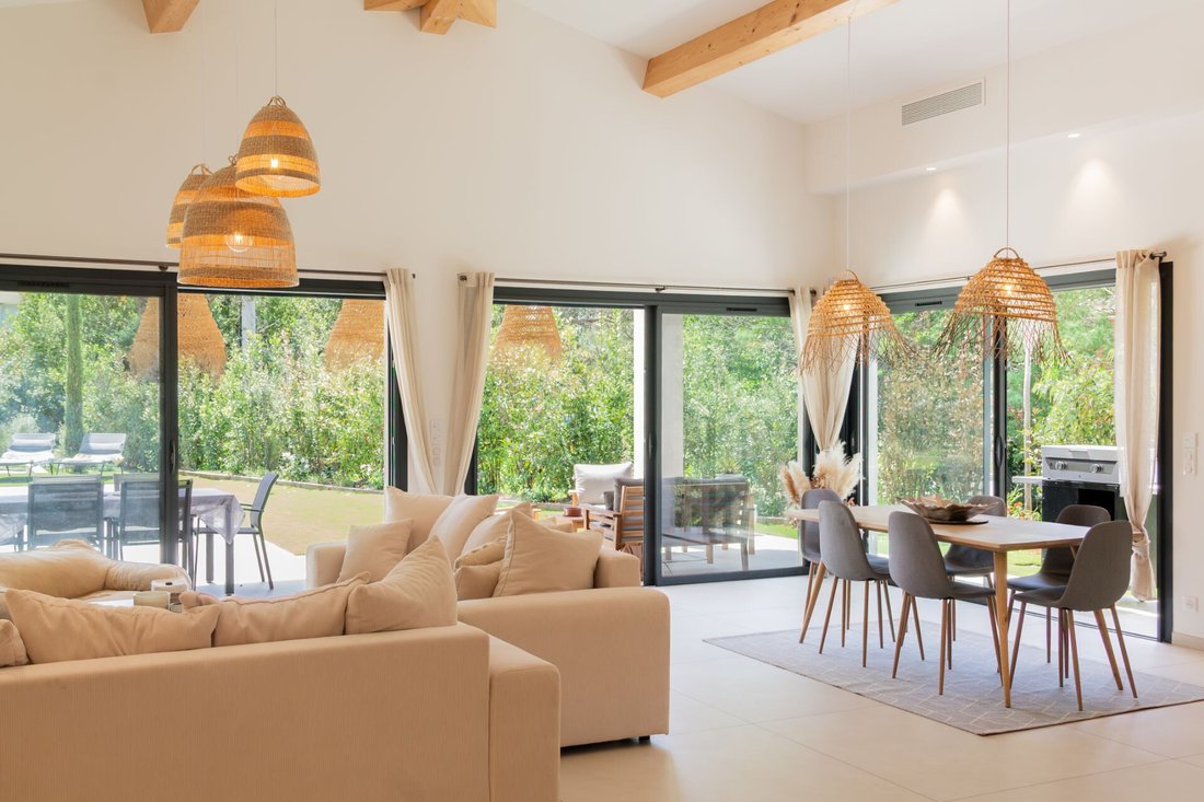 Villa in Grimaud, Provence-Alpes-Côte d'Azur, France 1 - 18163114