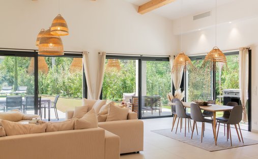 Villa in Grimaud, Provence-Alpes-Côte d'Azur, France 1
