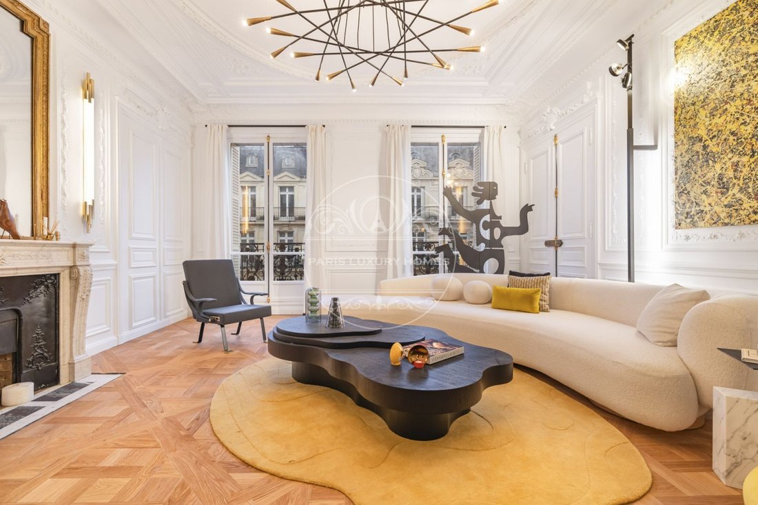 Apartment in Palais Royal, Paris 1er Arrondissement, Paris 3 - 18155950