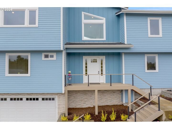 House in Florence, Oregon, United States 3 - 18162215