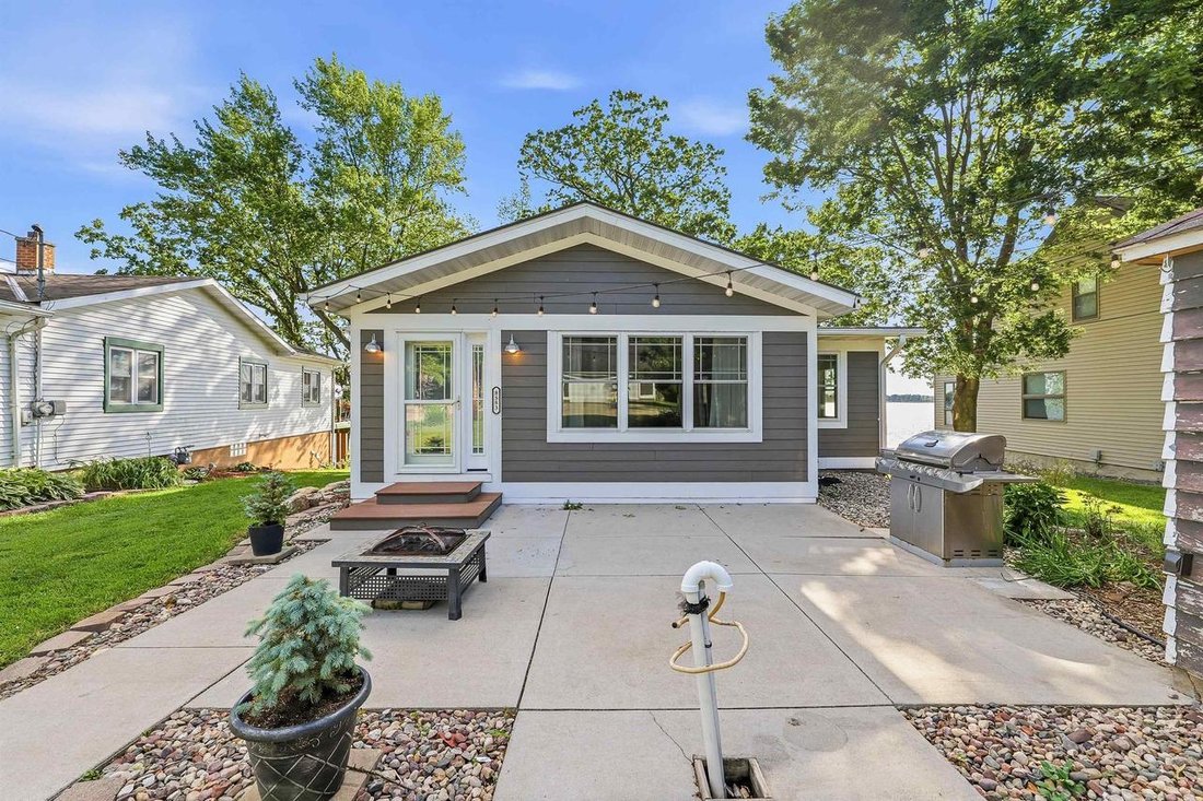 House in Beaver Dam, Wisconsin, United States 5 - 18164757
