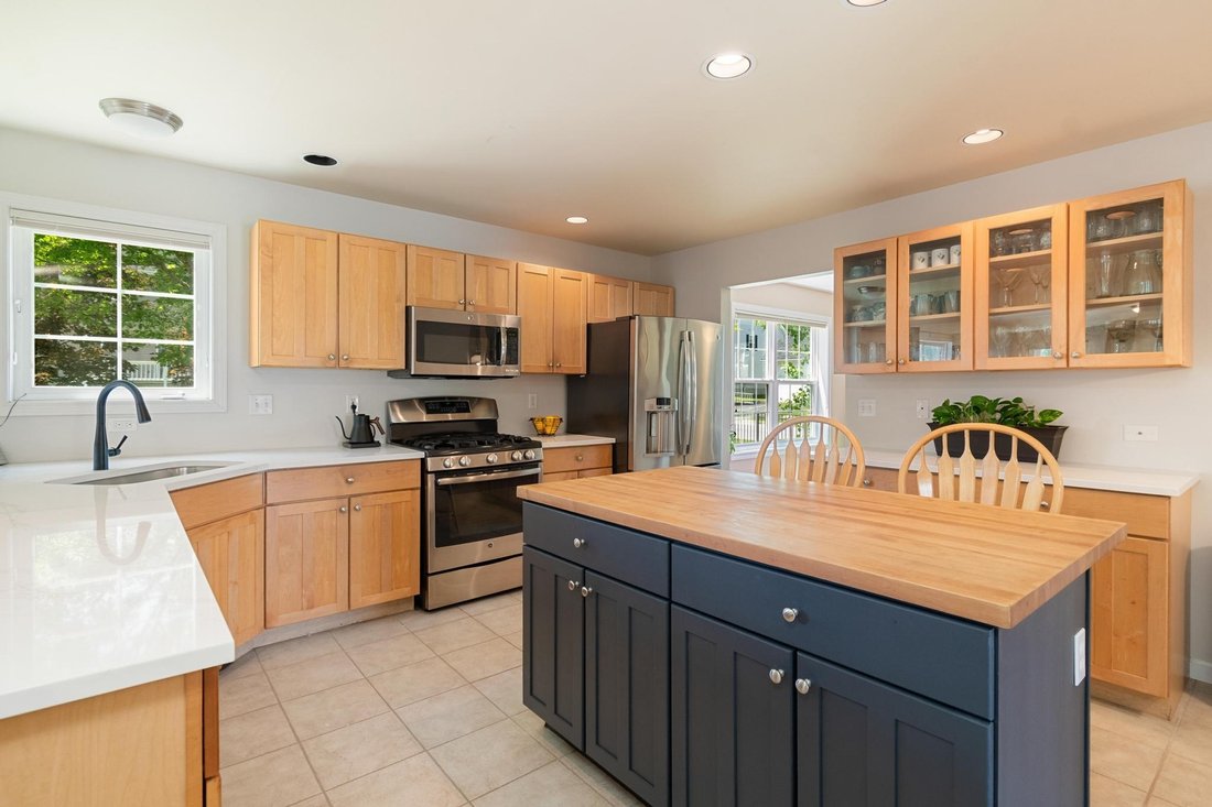 House in South Burlington, Vermont, United States 3 - 18154833