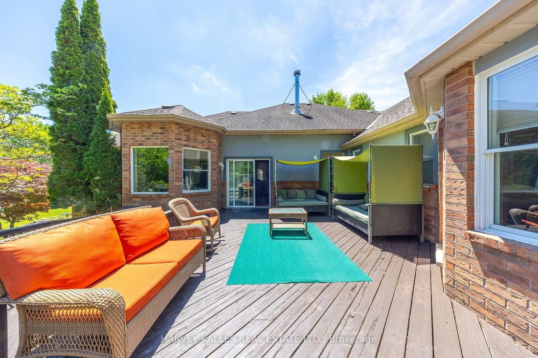 House in Alton, Ontario, Canada 4 - 18161566