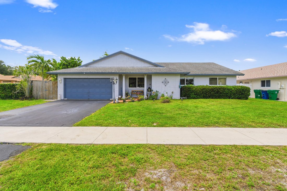 House in Davie, Florida, United States 1 - 18166887