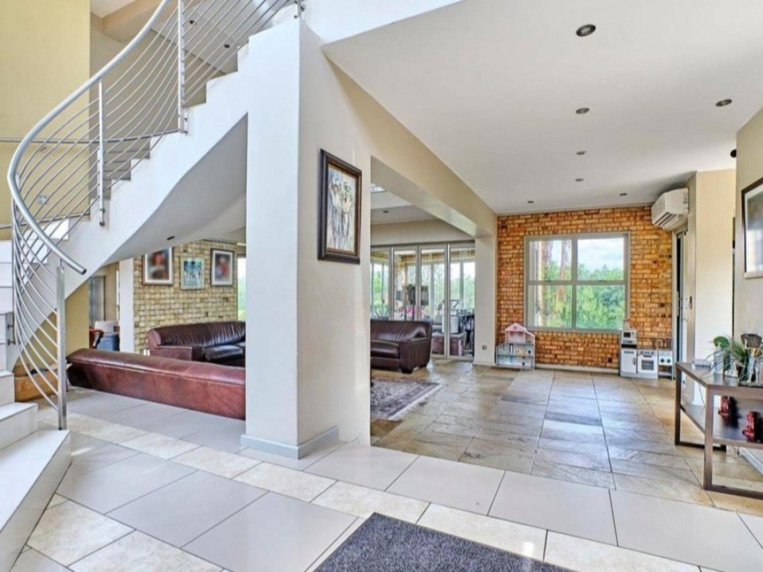 Country House in Saddlebrook Estate, Gauteng, South Africa 3 - 18157056