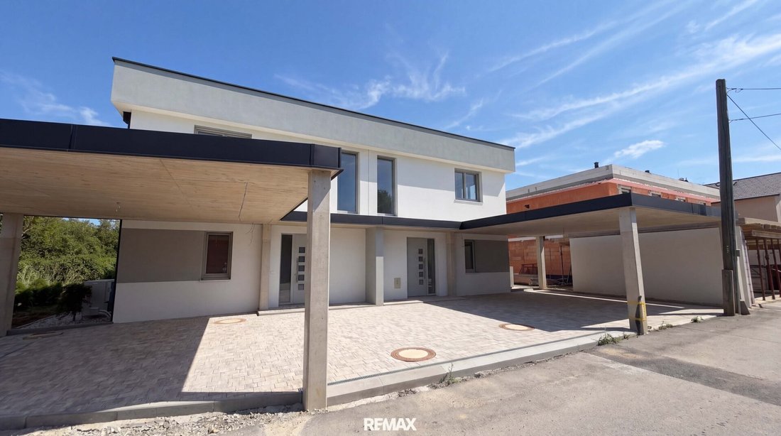 House in Saint Pölten, Lower Austria, Austria 1 - 17054248