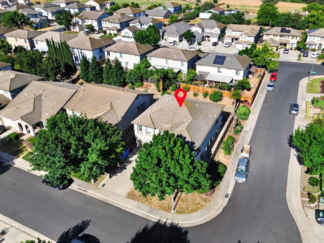 House in Elk Grove, California, United States 2 - 18159997