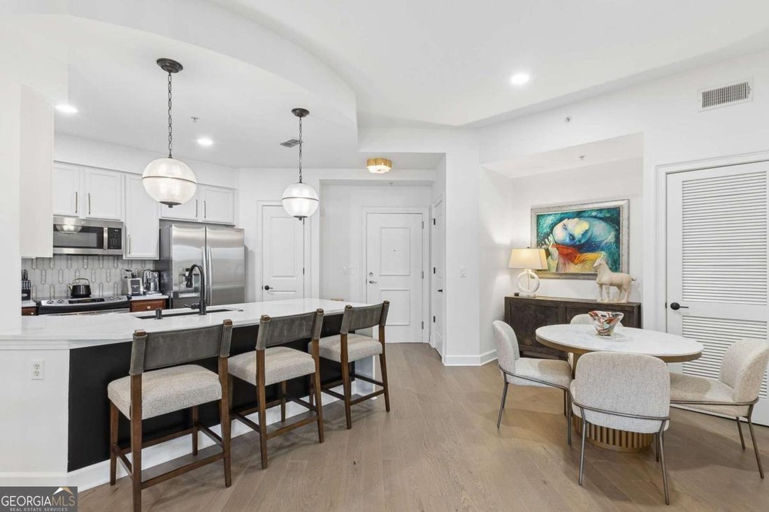 Condo in Atlanta, Georgia, United States 4 - 18160251