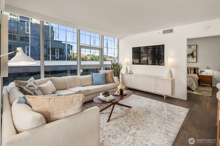 Condo in Bellevue, Washington, United States 5 - 18168422