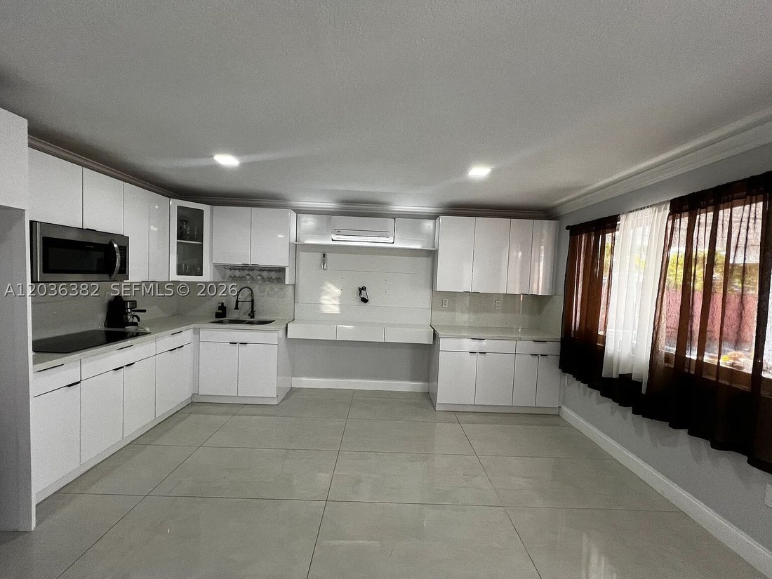 House in Miami Lakes, Florida, United States 4 - 18160235
