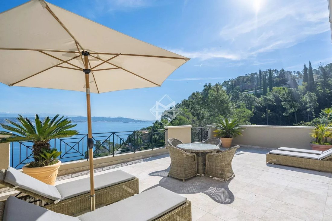 Villa in Théoule-sur-Mer, Provence-Alpes-Côte d'Azur, France 4 - 18156584