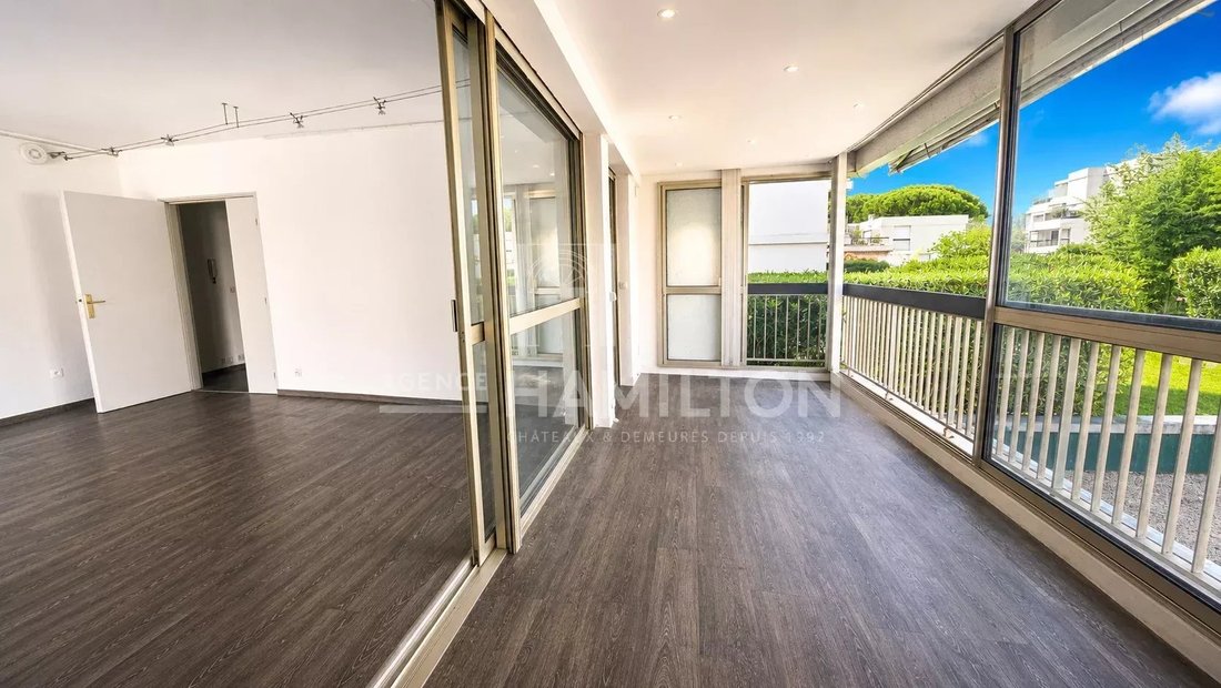 Apartment in Mandelieu-la-Napoule, Provence-Alpes-Côte d'Azur, France 2 - 18156490
