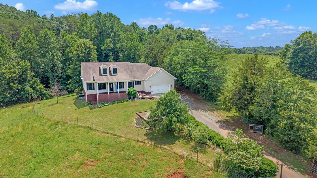 House in Riceville, Tennessee, United States 4 - 18158429