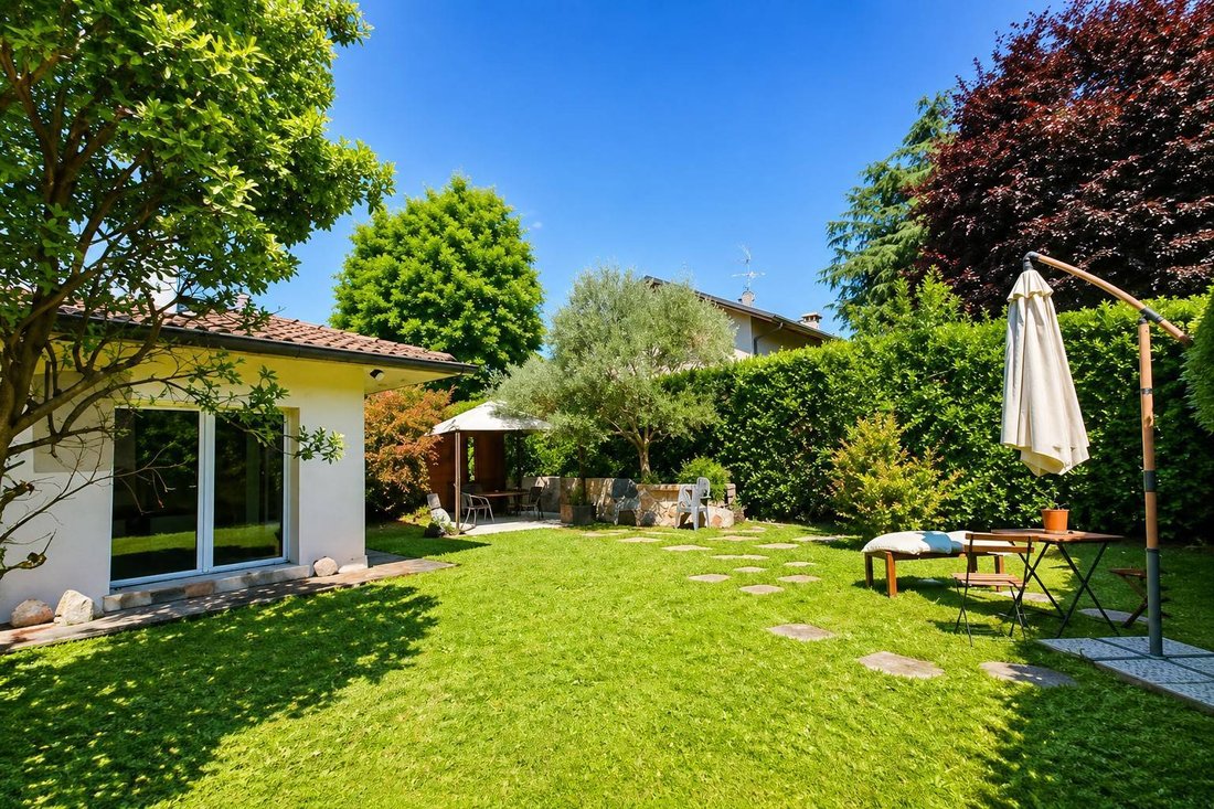 House in Oreno, Vimercate, Lombardy 4 - 14916960