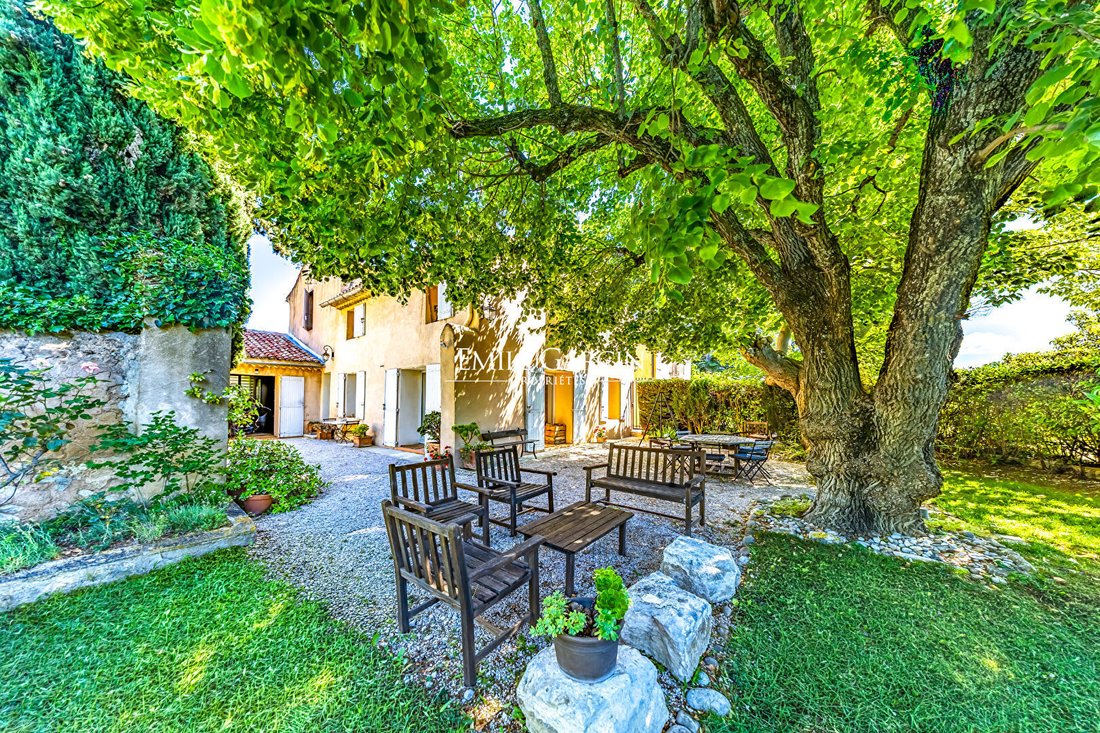 Villa in Granettes-Jauberte-Sainte Anne, Aix-en-Provence, France 4 - 18157038
