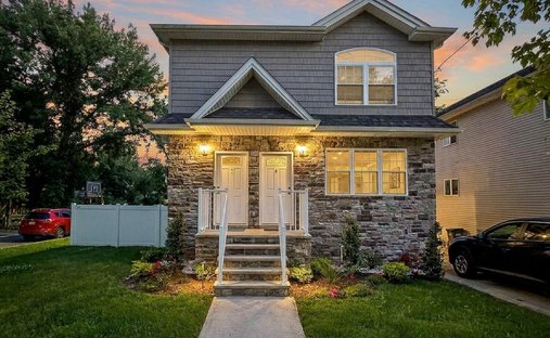 House in New York, New York, United States 1