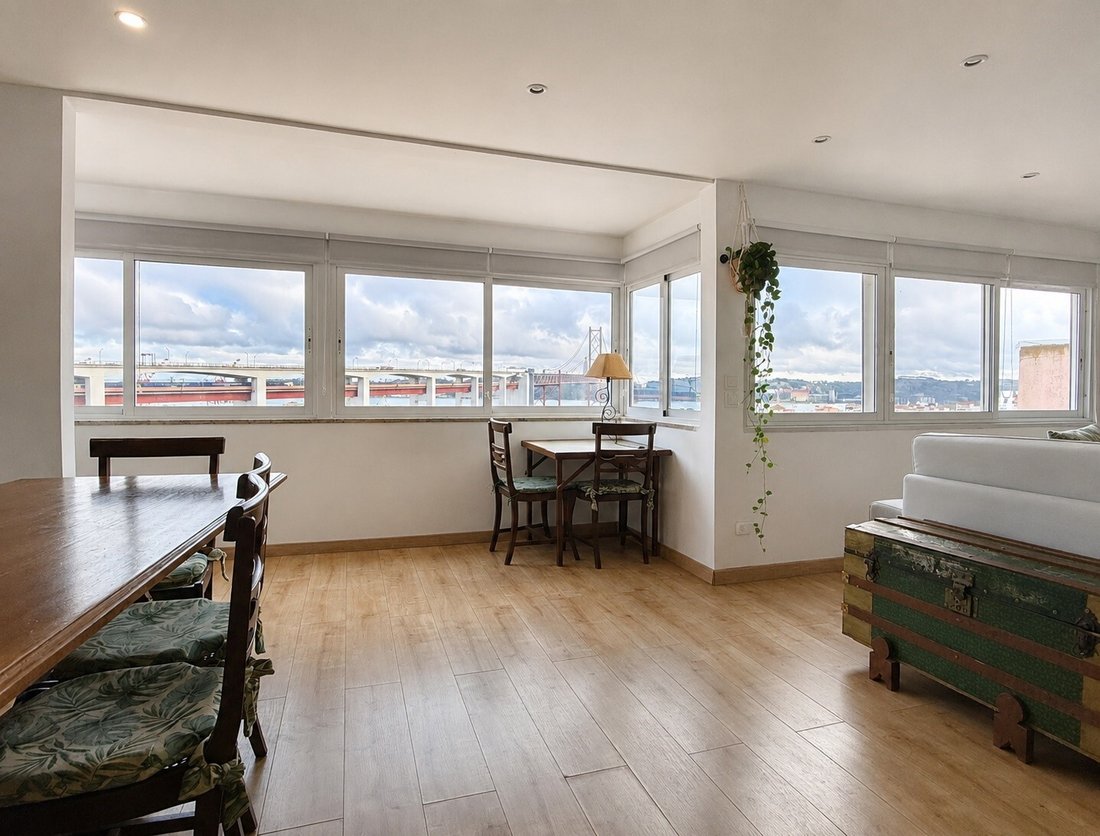 Apartment in Alcantara, Lisbon, Portugal 3 - 14896343