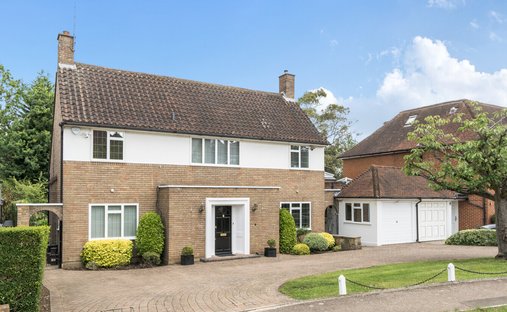 House in Barnet, England 1