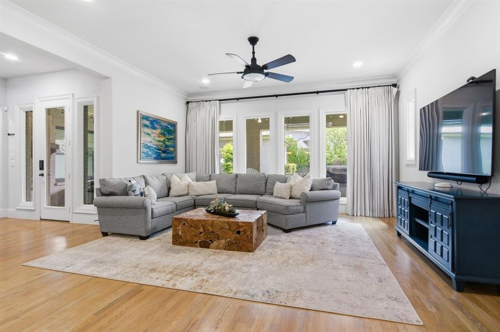 House in Frisco, Texas, United States 3 - 18155075