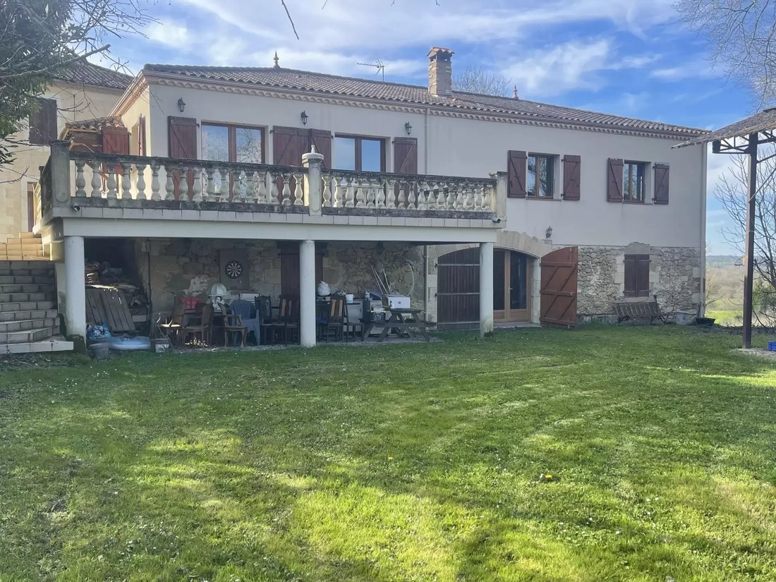 Estate in Vic-Fezensac, Occitania, France 5 - 18156342