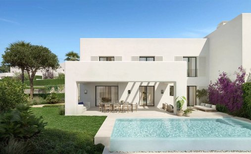 Villa in Sotogrande, San Roque, Andalusia 1