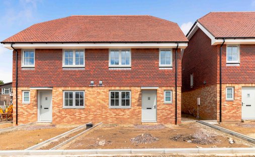 House in Maresfield Park, Uckfield, England 1