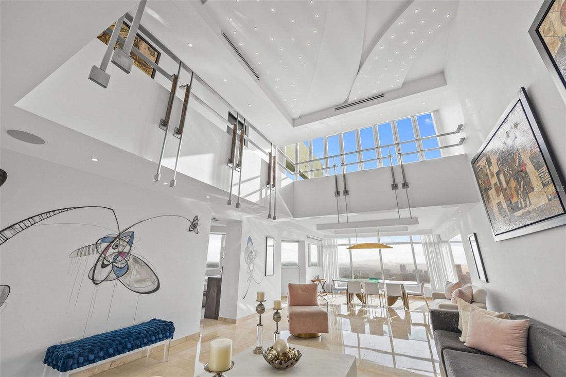 Condo in GUAYNABO, PR, United States 1 - 18154142
