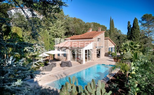 Villa a Le Grand Duc-Minelle, Mandelieu-la-Napoule, Francia 1