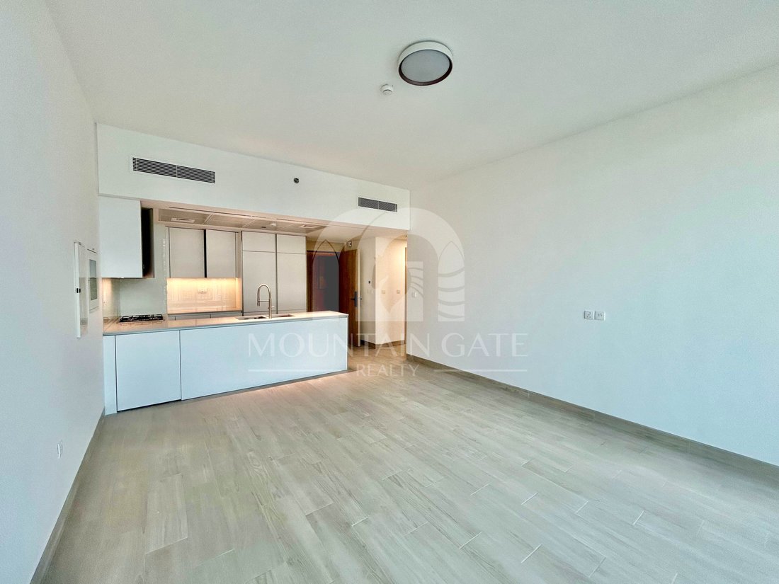 Apartment in Al Warqa, Dubai, United Arab Emirates 1 - 18156350