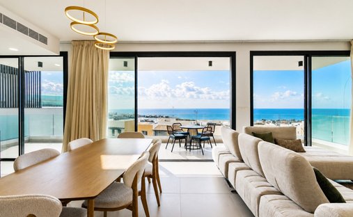 Villa in Chloraka, Paphos, Cyprus 1