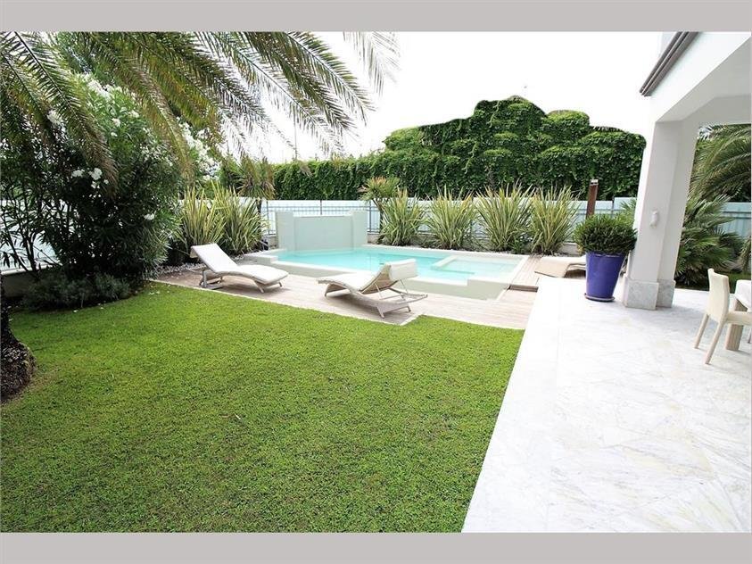 Villa in Center, Forte dei Marmi, Tuscany 3 - 18154526