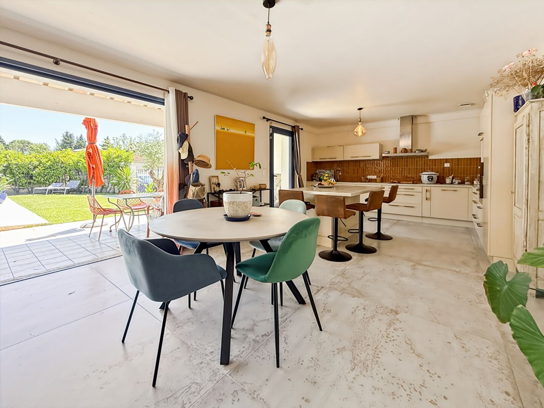 Villa in Maussane-les-Alpilles, Provence-Alpes-Côte d'Azur, France 2 - 18157004