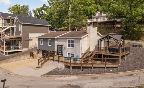 House in Lake Ozark, Missouri, United States 1