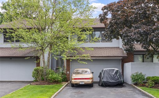 Condo in Jericho, New York, United States 1