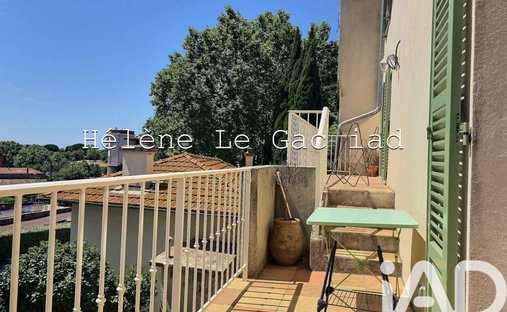 House in Saint Lambert, Frejus, France 1