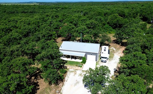 Farm Ranch in Chico, Texas, United States 1